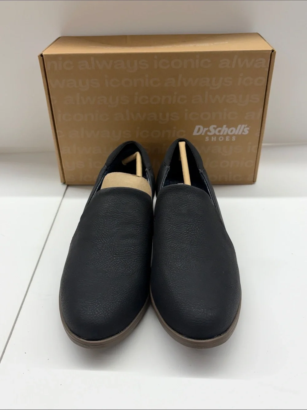 NEW Dr. Scholl's Black Slip-On Leather Loafers Women’s Size 8